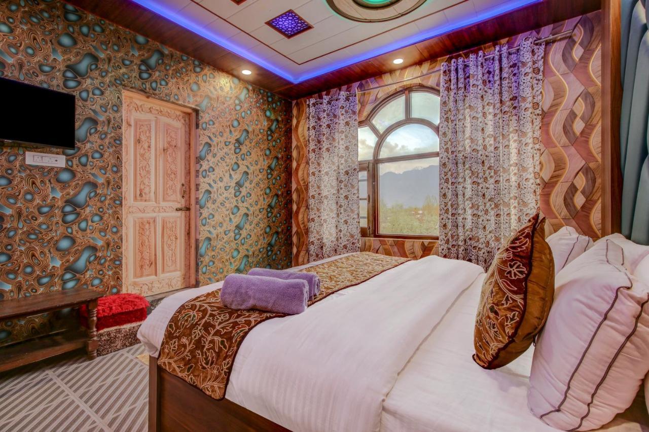 Hotel Royal Hameed Srinagar  Luaran gambar