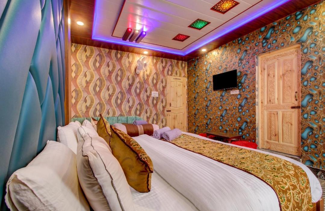 Hotel Royal Hameed Srinagar  Bilik gambar